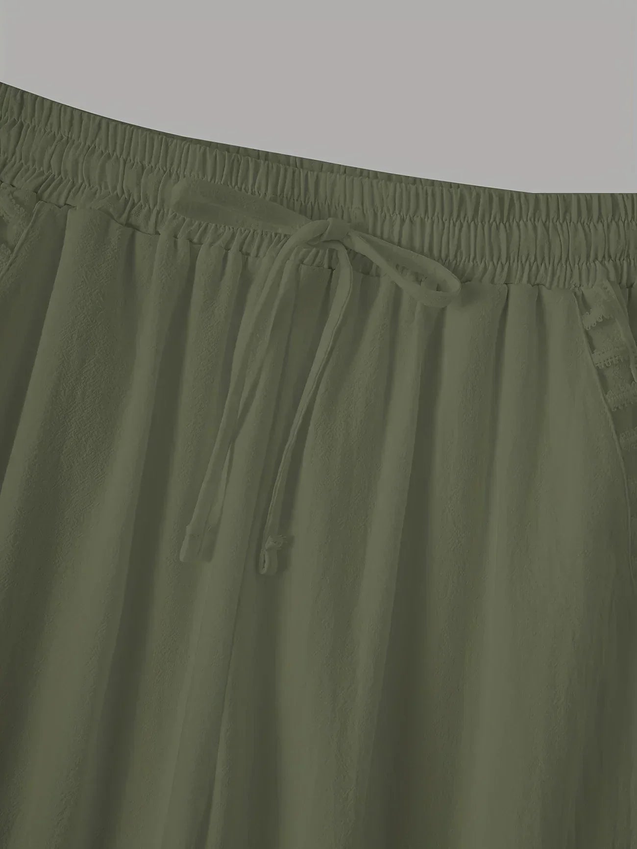 Tracey - Chic Cropped Pants