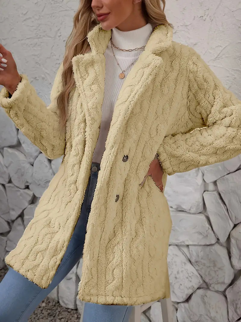 Léa - Cozy Faux Fur Coat