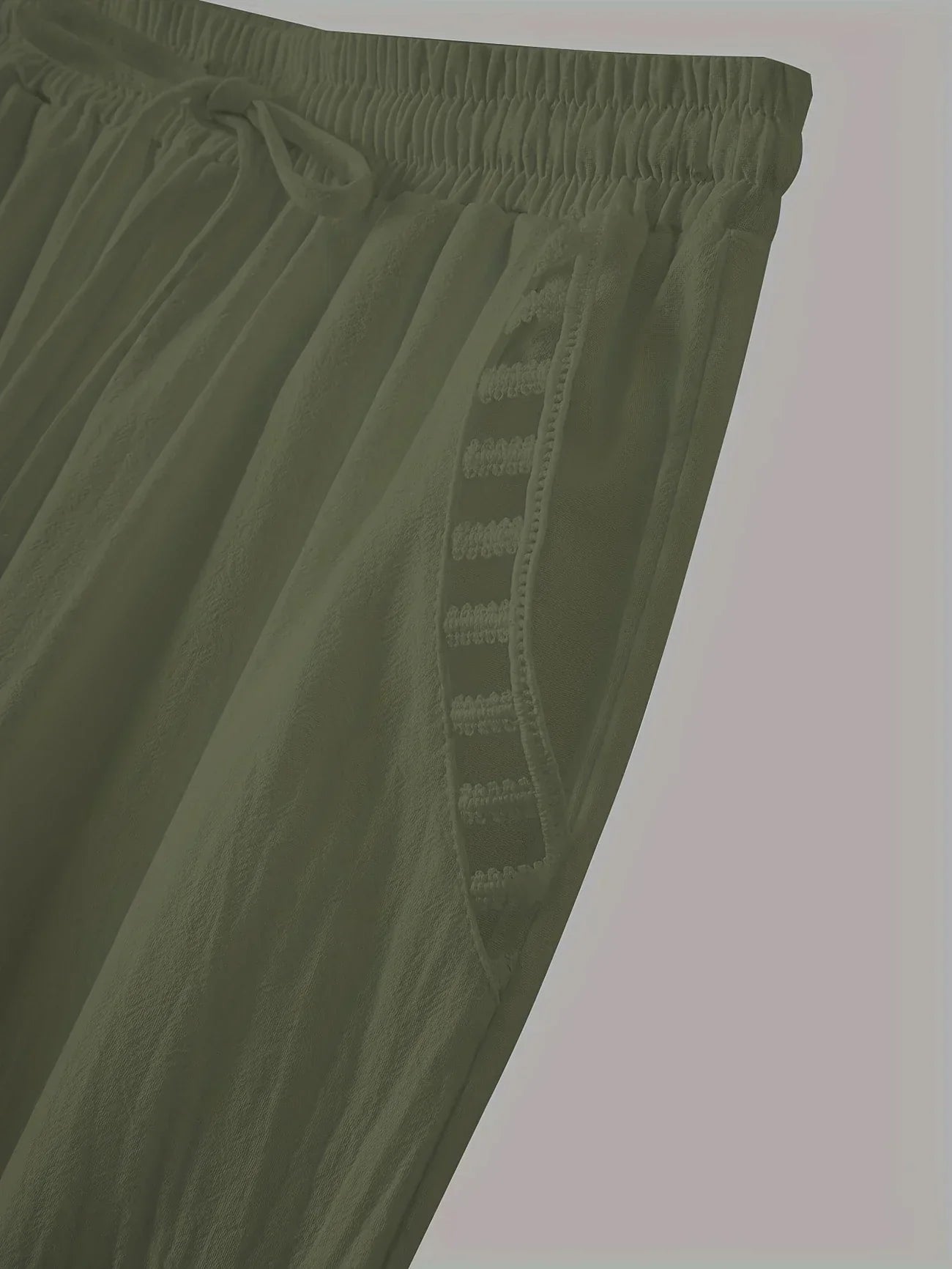 Tracey - Chic Cropped Pants