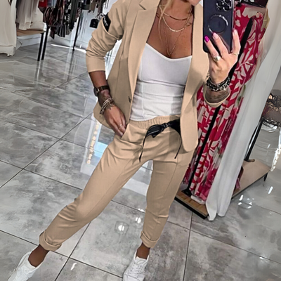 Harper - Chic Blazer &amp; Joggers