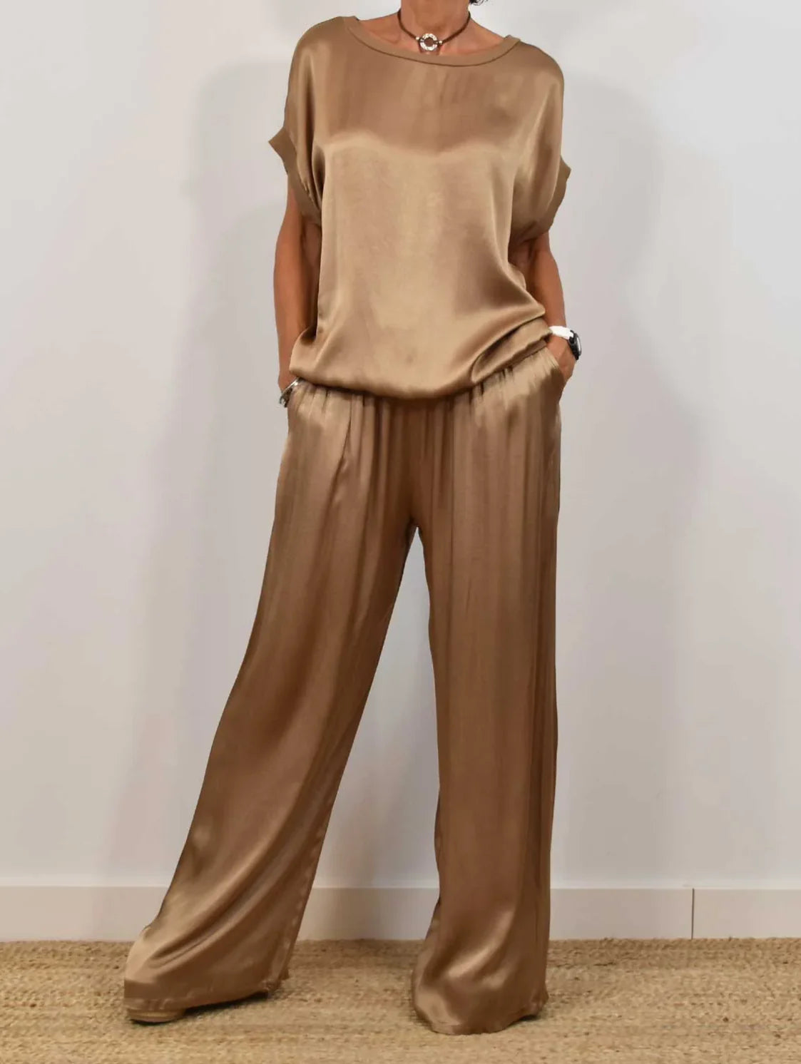 Isla - Effortless Silk Lounge Set