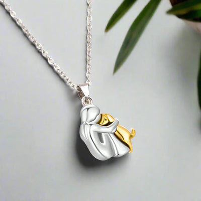 Alva - Timeless Dog Pendant Necklace