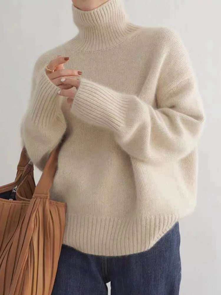 Linen - Versatile Spring Turtleneck
