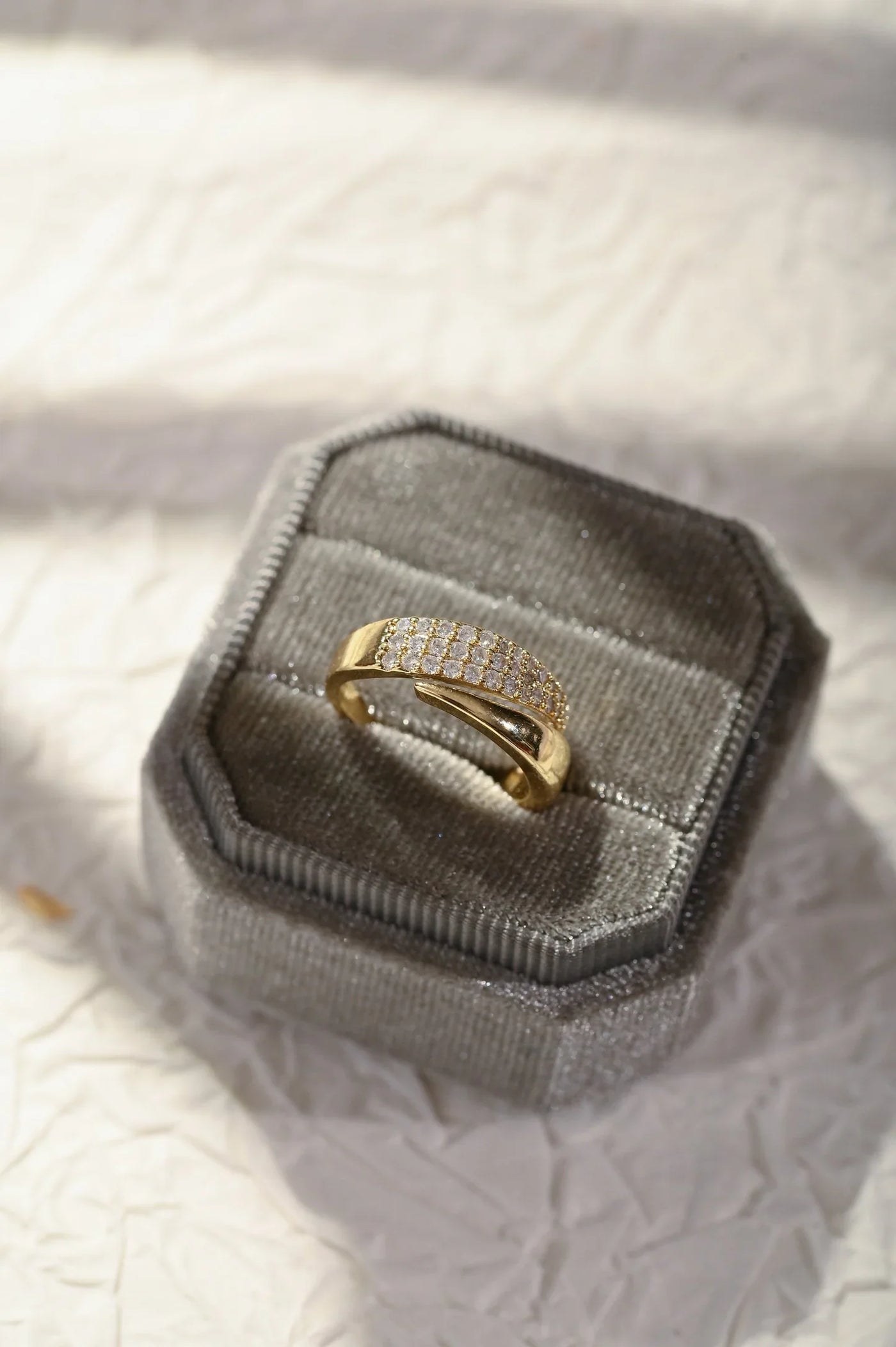 Elegant Gold Ring with Sparkling Stones (Buy 1 Get 1 FREE)