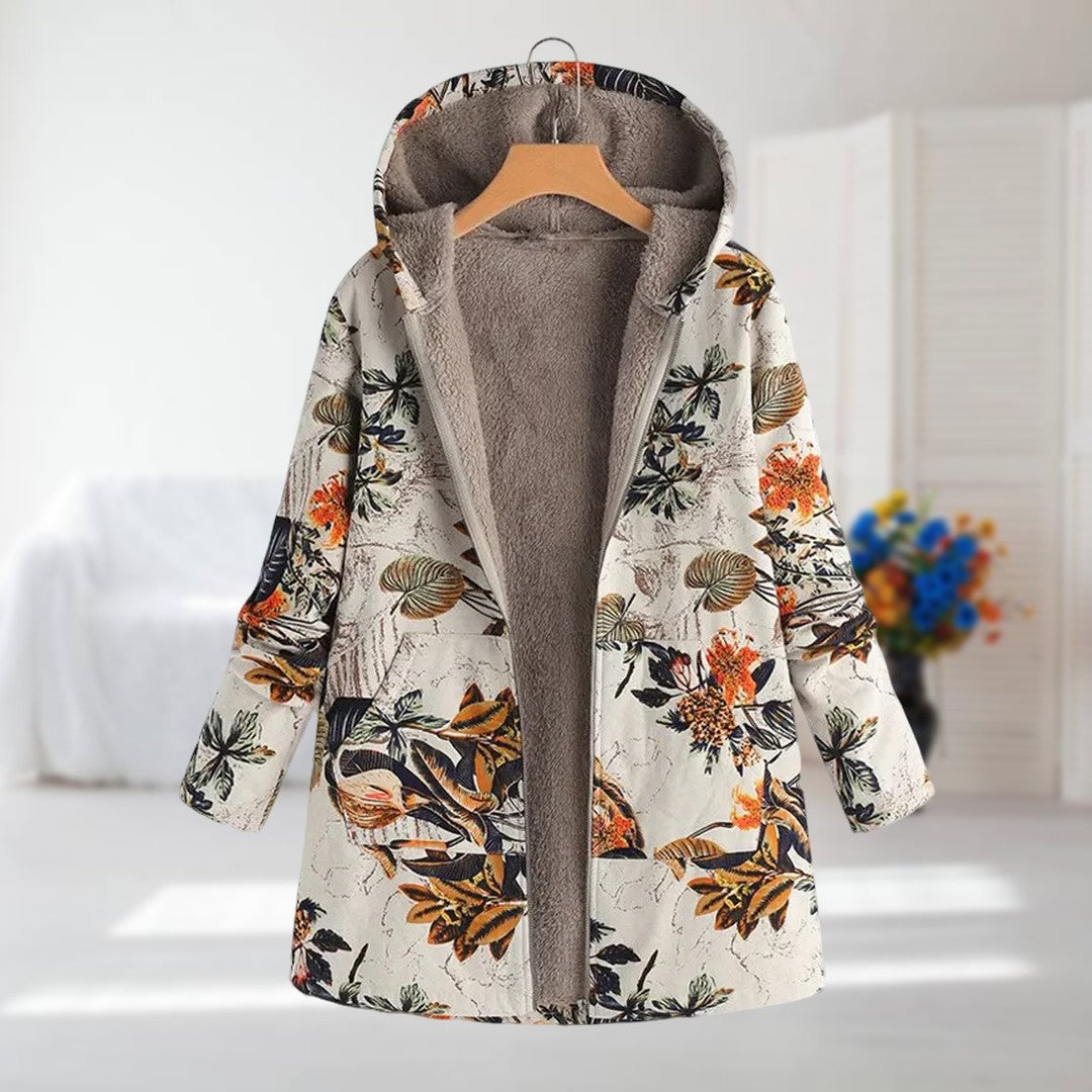 Camellia - Elegant Cozy Jacket