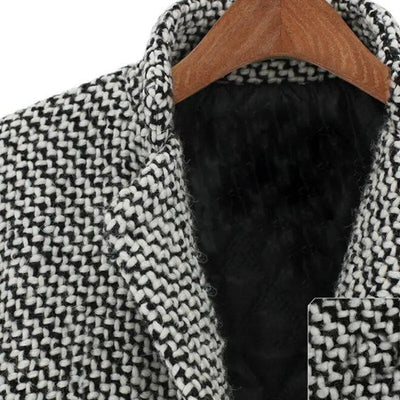 Audrey - Timeless Houndstooth Coat