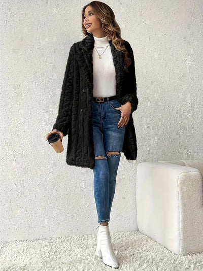 Léa - Cozy Faux Fur Coat